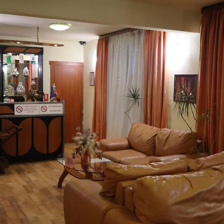 Hotel Palitra Varna Exterior photo