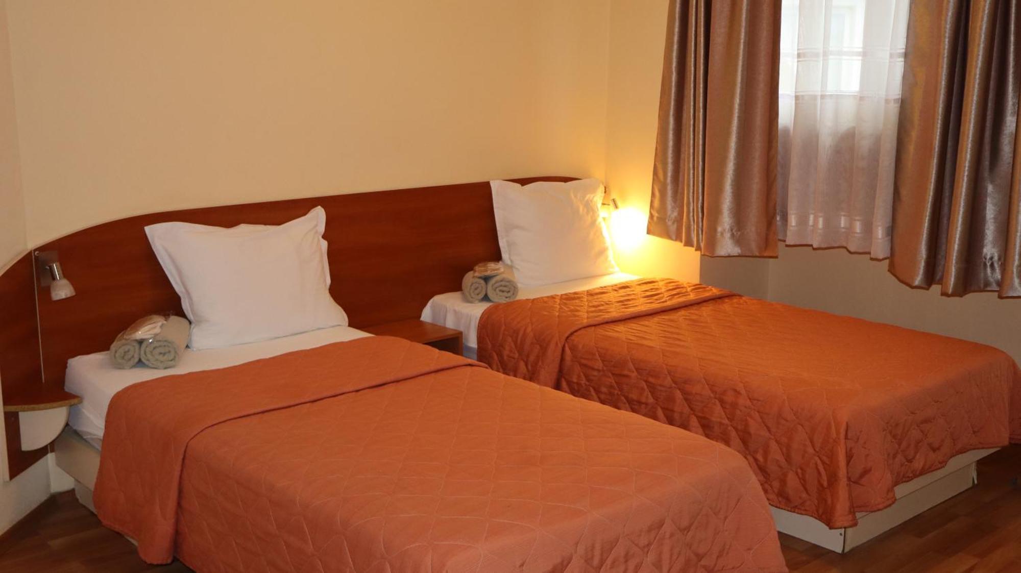 Hotel Palitra Varna Exterior photo