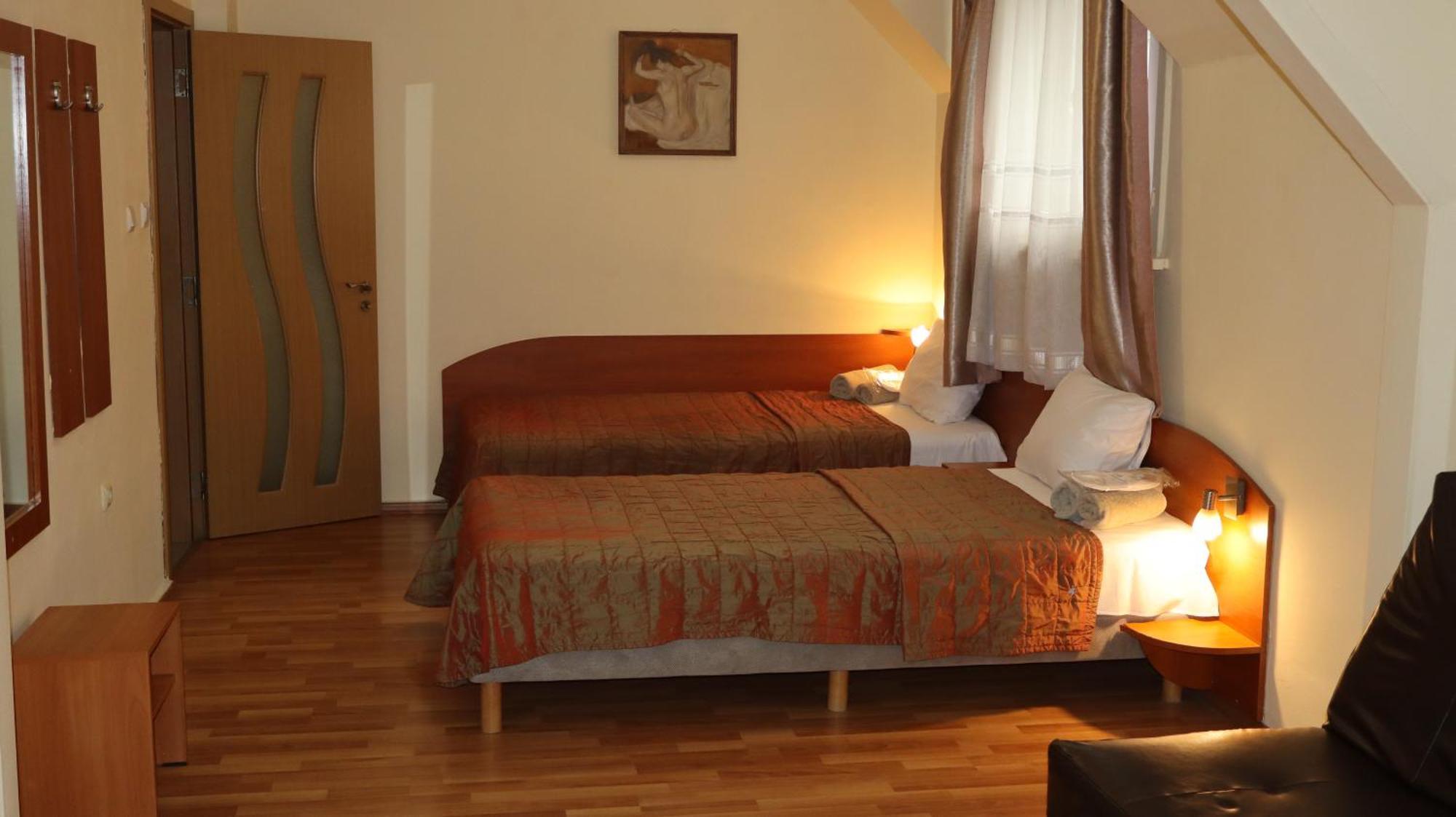 Hotel Palitra Varna Exterior photo