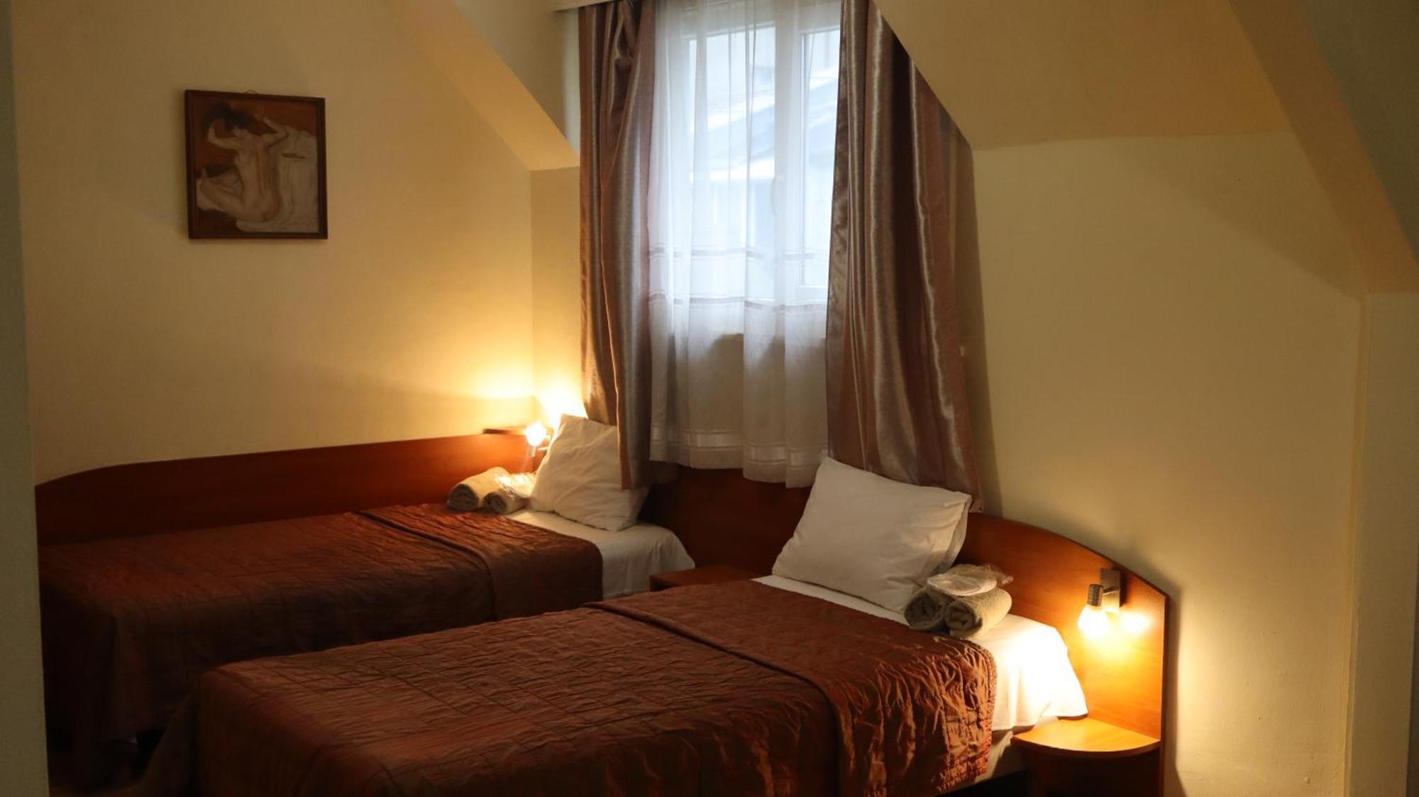 Hotel Palitra Varna Exterior photo