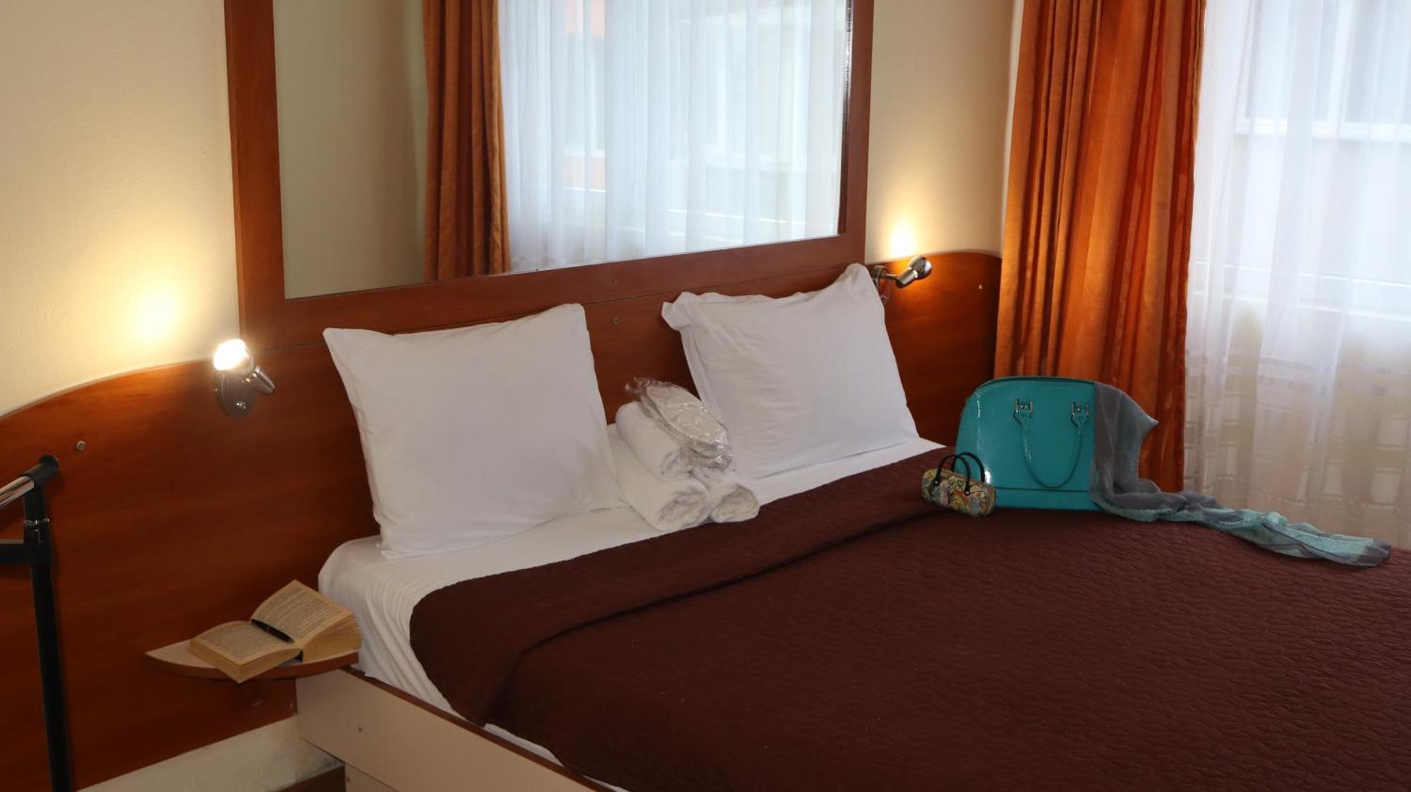 Hotel Palitra Varna Exterior photo